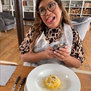 Meet your Posher, Alex